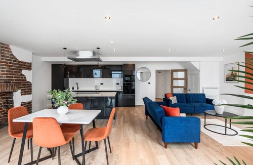 Seafront Apartment | Seaview Kings Terrace | Seafront | Sleeps 6-8