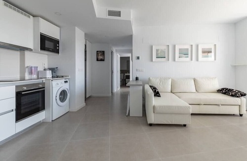 Canet de Berenguer Apartment | Seaview Luxury with Rooftop Pool