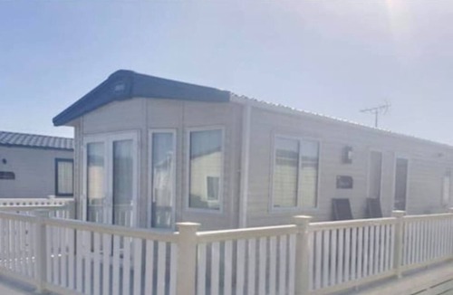 Swalecliffe House | Seaview Park Luxury Static Caravan, Whitstable