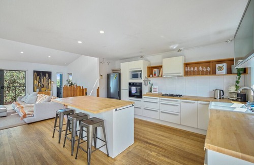 Jan Juc House | Seaview Retreat Jan Juc