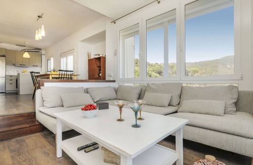 Salionc Apartment | Seaview Salions by Interhome