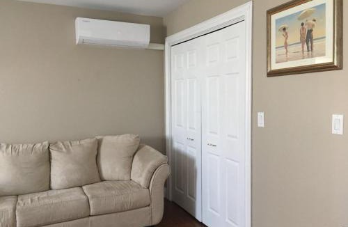 Stratford Bed & Breakfast | Seaview White House