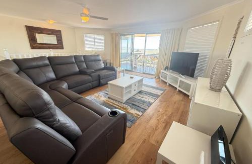 Dalrymple House | Seaviews at Stansbury