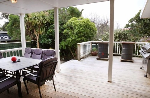 Paraparaumu Beach House | Seaviews from the deck