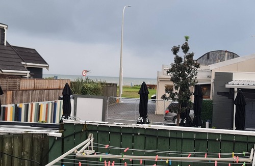 Paraparaumu Beach House | Seaviews from the deck