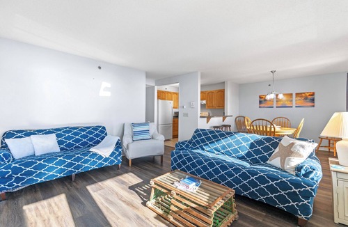 Old Orchard Beach Condo | SeaWatch Oceanfront, direct access to beach