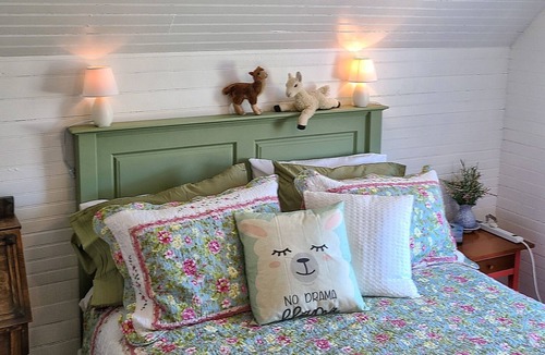 Kempt Head Bed & Breakfast | Seaweed and Sod Farm Bed & Breakfast