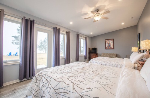 Charlos Cove Hotel | Seawind Landing Country Inn