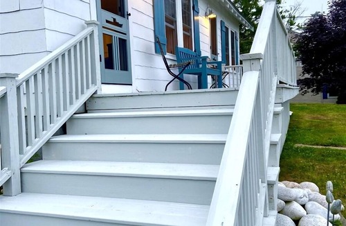 New Harbor Cottage | Seaworthy Cottage/New Harbor