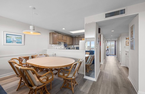 Pine Knoll Shores Condo | Seaworthy-Oceanfront 3 Br/3 Ba, Beachwalk Villa Panoramic oceanview, elevator