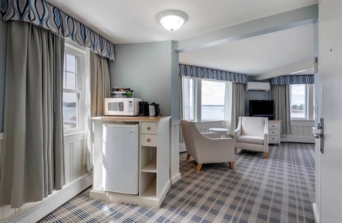 Sebasco Estates Hotel | Sebasco Harbor Resort & Golf Club