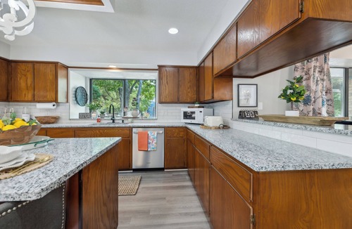 Norman House | SEC PLAY-OFFs WELCOMES YOU HOME-Magical Mid-Century Modern-SERENE & STUNNING!