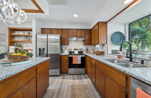 Norman House | SEC PLAY-OFFs WELCOMES YOU HOME-Magical Mid-Century Modern-SERENE & STUNNING!