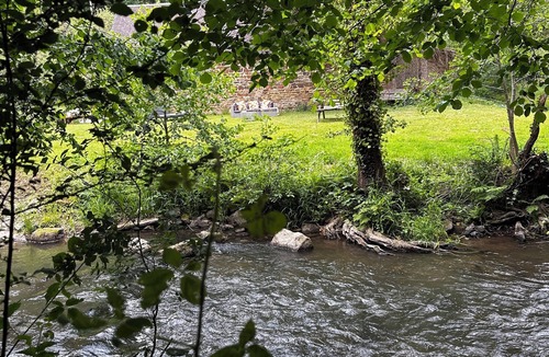 Saint-Pierre-d'Entremont House | Secluded Cottage retreat by a river, woods, hillside with extensive grounds