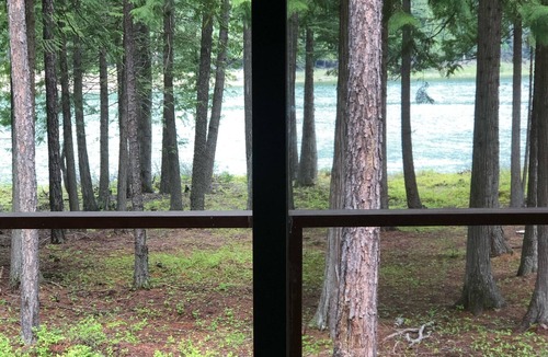 Heron House | Secluded 2bdrm home on low bank river.
