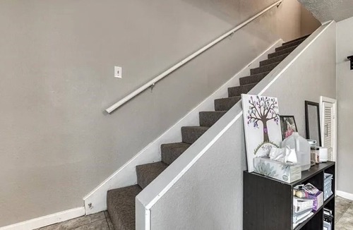 College Station House | Secluded 2BR Townhome Steps from Northgate & A&M