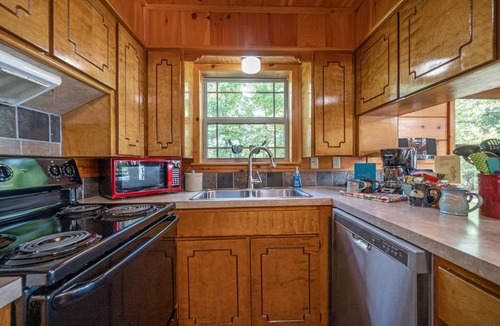 Smithville House | Secluded A-Frame Cabin with Incredible Views near Mountain Fork River in Oklahoma