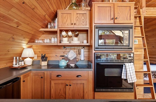 Sewanee Cabin | Secluded A-Frame Cabin w/Sunset Mountain Views