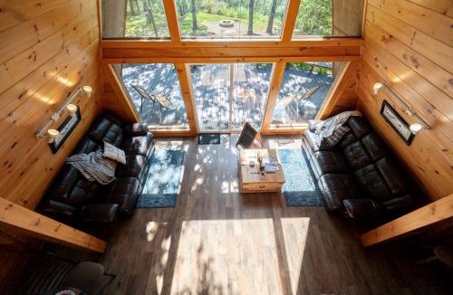 Smithville House | Secluded A-Frame Cabin with Incredible Views near Mountain Fork River in Oklahoma