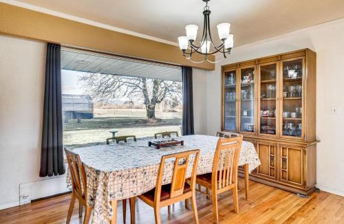 Albany House | Secluded Albany Escape, Pet Friendly with Fee