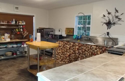 Bellville House | Secluded and charming country bungalow