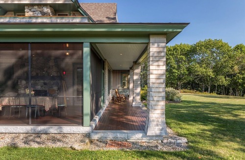 Edgecomb House | Secluded and Majestic Waterfront Family Compound