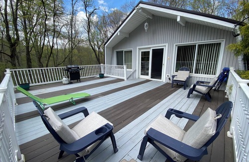 Seanor Ski Chalet | Secluded and Private, Immersed in Nature