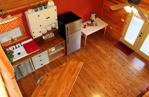 Venus Cabin | Secluded Area on Upper Kings River @ Chimney Mill Cabin. . . Quiet & Peaceful