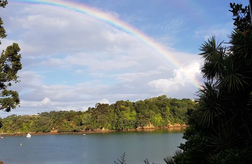 Tutukaka Cabin | Secluded Bach Hut by the beach