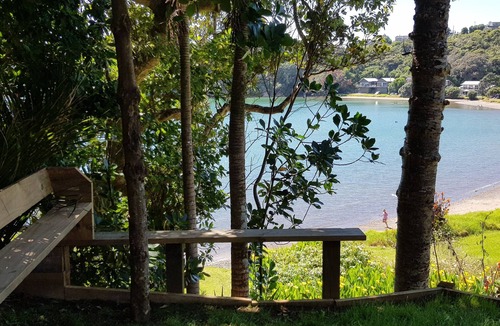 Tutukaka Cabin | Secluded Bach Hut by the beach