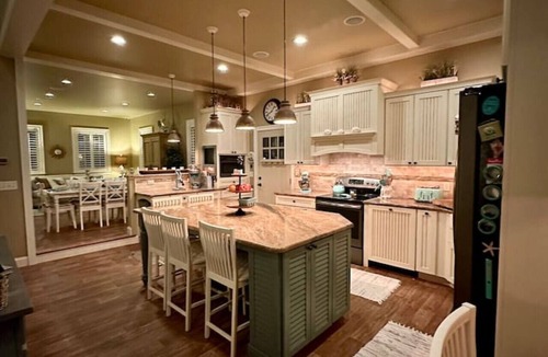 Town Bank House | Secluded bayside retreat w/pool