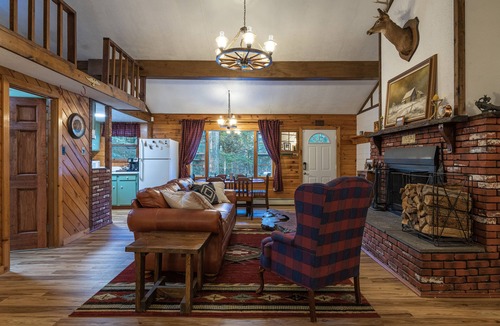 Town of Broome Cabin | Secluded Cabin 30 mins from Windham with King Bed, Game Room, Fireplace, Firepit