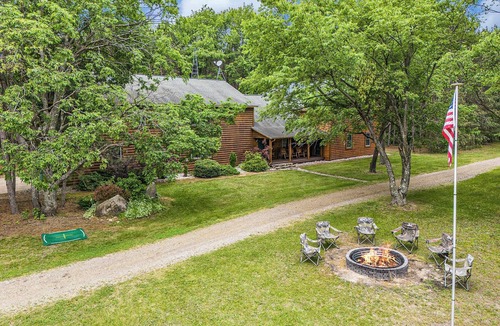 Hart Cabin | Secluded Cabin | 90 Acres | Sleeps 17