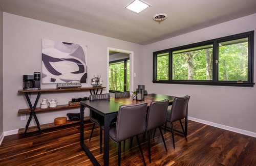 Helmsburg House | Secluded Cabin w/Private Pond, Fireplace & Game Room Near Nashville