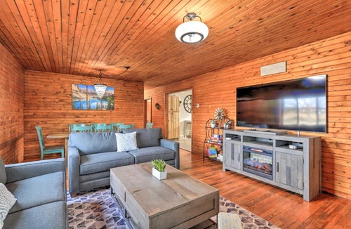 Durango House | Secluded Cabin with Hot Tub, Game Room and Views!