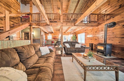Harmony Cabin | Secluded Cabin with Hot Tub, Fire Pit and Private Trails - Your Perfect Getaway!
