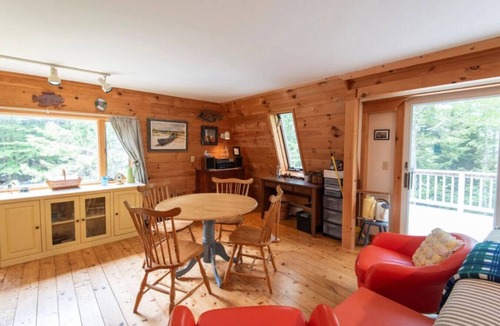 Seal Cove House | Secluded Cabin With Ocean Access