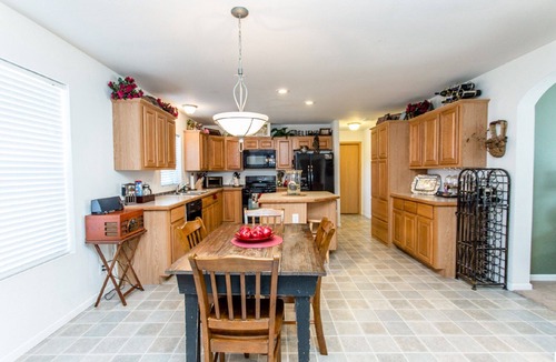Devils Elbow Cabin | Secluded Cabin With 3 Porches & Only 7 Minutes From Ft. Leonard Wood