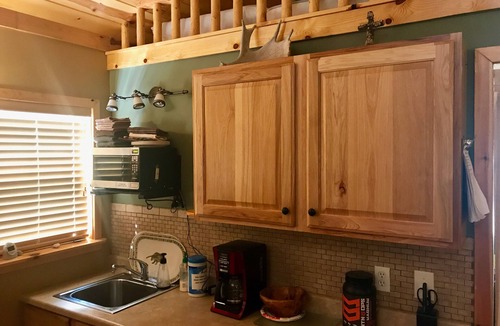 Hunters Cabin | Secluded cabins on private ranch