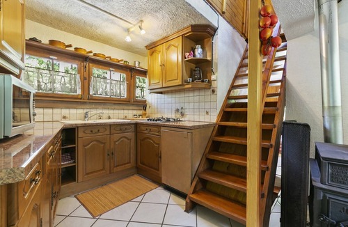 Dabo Ski Chalet | Secluded Chalet in Dabo near Forest