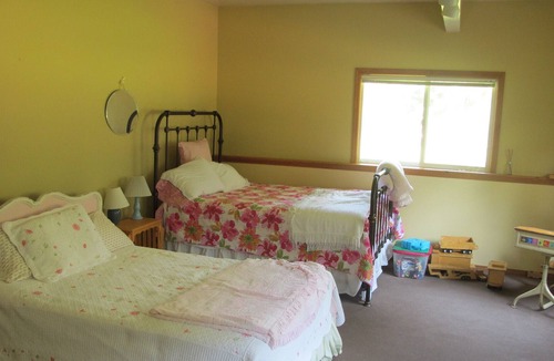 Missoula House | Secluded Clark Fork Riverhouse