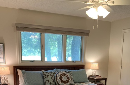 Gordonville Cottage | Secluded Cottage on a Private Lake