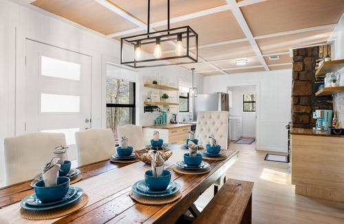 Octavia Cottage | Secluded Cottage on 52 Acres - 30 min from Hochatown