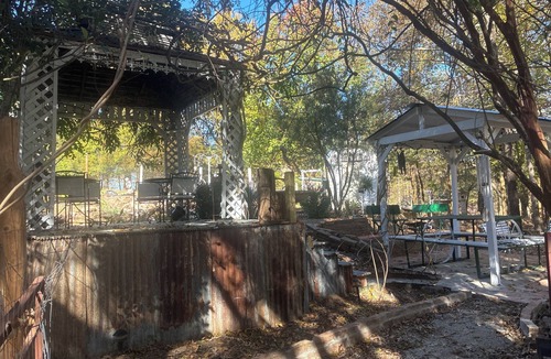 Grand Saline Cabin | Secluded countryside cabin