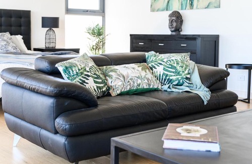 Harmers Haven House | Secluded Couples Retreat, Harmers Haven