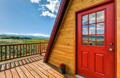 Antimony Cabin | Secluded & Cozy Antimony Cabin w/Fire Pit