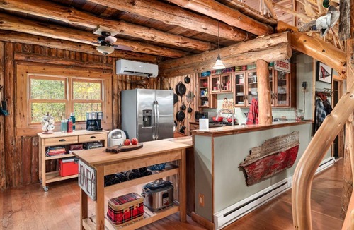 Ferryville Cabin | Secluded Creekside Cabin w/Hot Tub, Private Driftless Escape