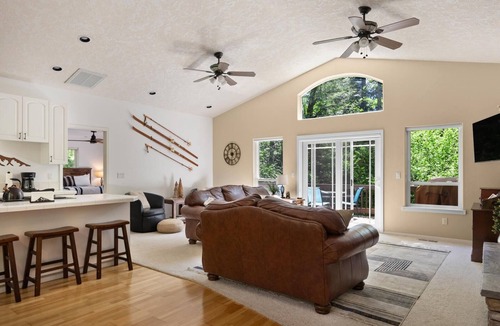 Mount Hood Village Cabin | Secluded Creekside Home with Hot Tub and Fire Pit