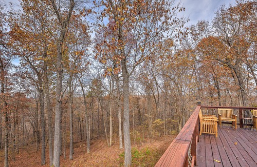Madison County House | Secluded Family Getaway