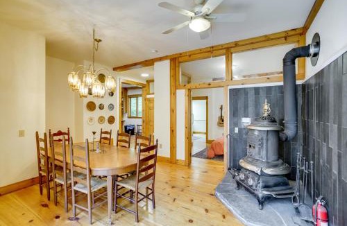 Hawley House | Secluded Family Getaway w/On-Site Creek in Hawley